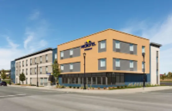 โรงแรม Microtel Inn & Suites โดย Wyndham Lac-Megantic โรงแรมใน