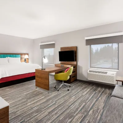 Hampton Inn and Suites by Hilton Portland Tigard Hotels near Stanley Park