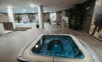 Azz Asturias Langrehotel & Spa