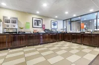 Hampton Inn Richmond Hotels in Richmond