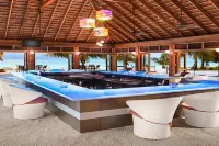 Meeru Maldives Resort Island - bar