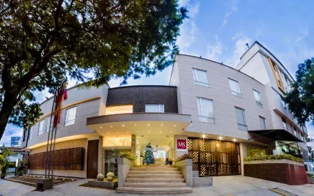 Hotel MS Pacifico Chipichape