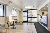 Economy Suites Springfield - 2-Star