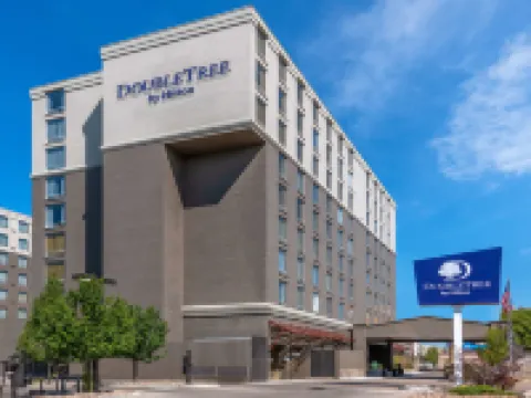 DoubleTree by Hilton Denver Cherry Creek Hotels in der Nähe von University of Denver