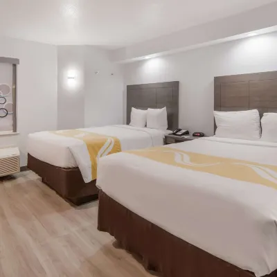 Quality Inn & Suites Richardson-Dallas Hotels near Charles W. Eisemann Center for Performing Arts and Corporate Presentations