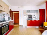Deval Hotels in Calceranica al Lago