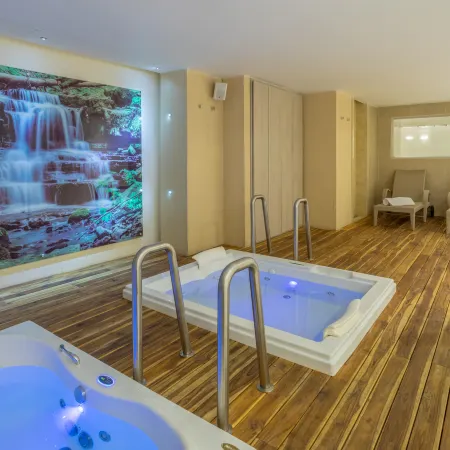 GHL Hotel Capital