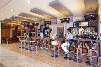 Bar Hotel Titan Select Photo