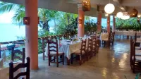 Hotel Catalina Beach Resort - breakfast