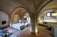 Parador de Caceres Hotels in Caceres