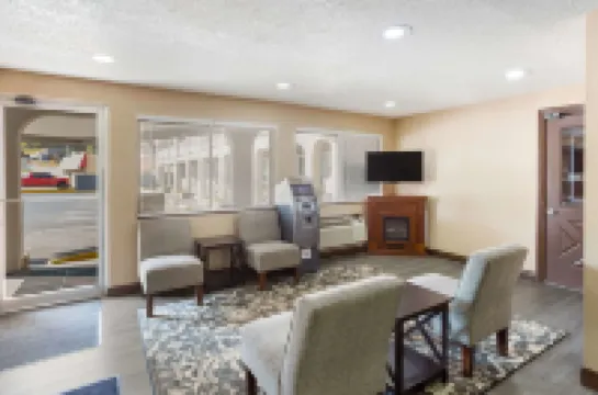 SureStay Hotel by Best Western Summersville