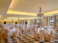 La Bagnaia Golf Resort فنادق في San Rocco a Pilli