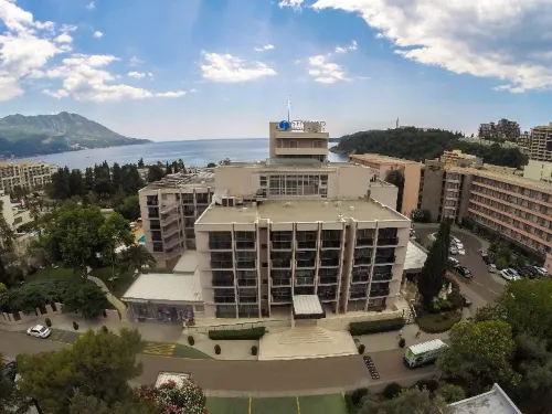 Hotel Tara Becici Hotel a Boreti