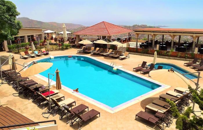 The Country Lodge Hotel