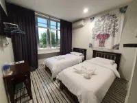 De' Chukai Hotel Hotels near Kemaman Center Point Complex