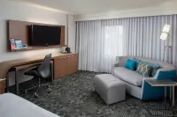Courtyard by Marriott Orlando Lake Buena Vista in The Marriott Village