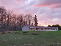 Peninsula Motel