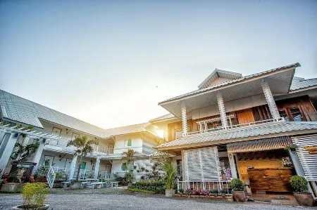 Rinlada House
