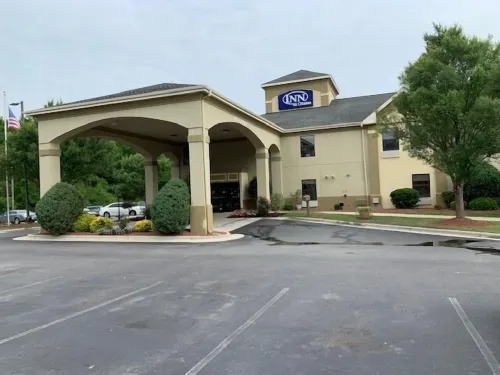 Inn at Clinton Hotels in Clinton