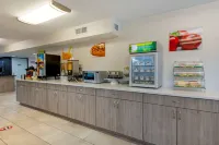 Quality Inn St Augustine Outlet Mall - breakfast