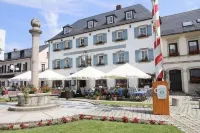 Gasthof Deutscher Adler Und Hotel Puchtler Hotels in Bischofsgrun