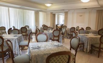 Mondial Park Hotel