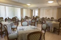 Mondial Park Hotel - breakfast