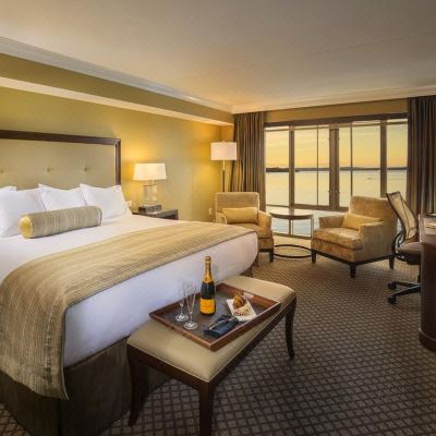 Lakeshore King Room The Edgewater Promo Code