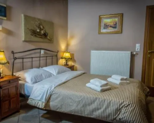 Xenonas Sta Tzakia Hotels in Karpenisi
