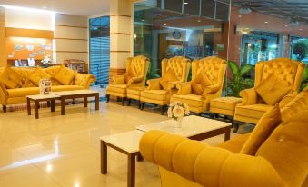 Amnauysuk Hotel
