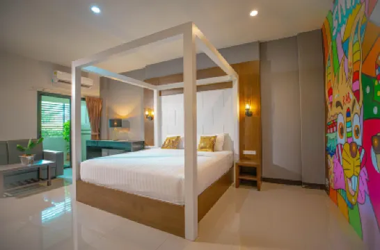 Smart Hotel Hotels near Royal Thai Air Force Stadium (Thupatemi Stadium)
