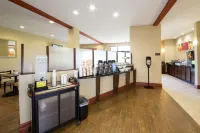 Comfort Suites Airport South - breakfast