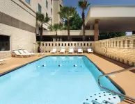 Embassy Suites by Hilton Brunswick - Pools