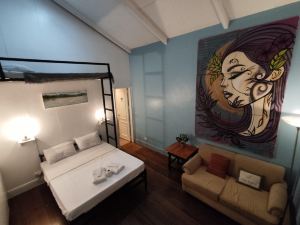 Baybayin Hostel - Pasay Close to Airport