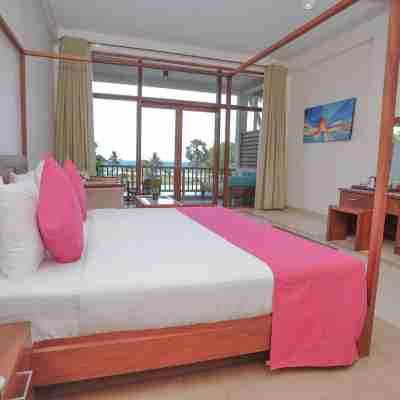 Breeze Pasikudah Rooms