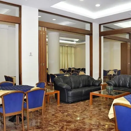 Hotel Elena