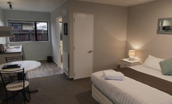 Heritage Highway Motel