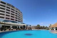 Holiday Inn 圖斯潘 - 泳池