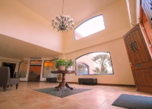 艾斯坦奇亞旅館