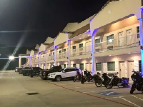 เบย์มอนท์ บายวินด์แฮม คิงวูด โรงแรมในฮิวสตัน