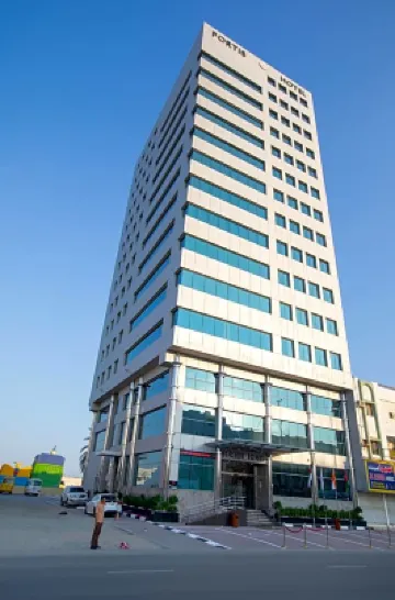 富查伊拉福爾蒂酒店 酒店