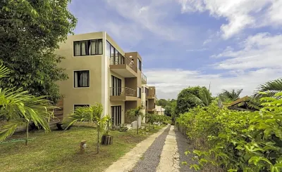 EvaZion Hotels near Île aux Cerfs