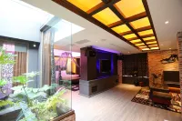 Yosemite Motel Hotels in Taichung