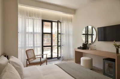 Vasi Hotels in Athens