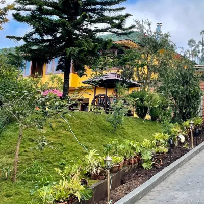 Habba Kadal Kashmiri Heritage Hotel & Hub Hotels near Dolphin's Nose