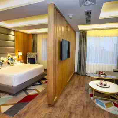 Ramada by Wyndham Katra Station Road Rooms