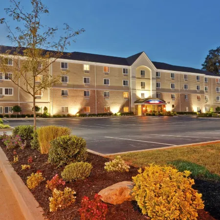 Candlewood Suites BOWLING GREEN by IHG