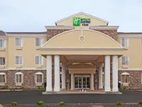 Holiday Inn Express & Suites SWANSEA by IHG Hotels in Bristol County