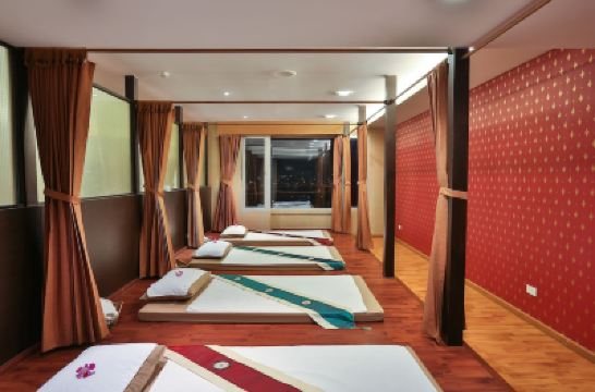 スパ・大浴場 イースティン ホテル マッカサン バンコクの写真