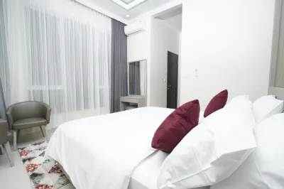 Nirvana Villas Puncak โรงแรมใน